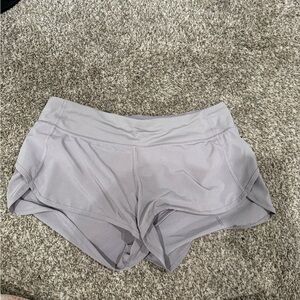 Lululemon speed up 2.5” shorts